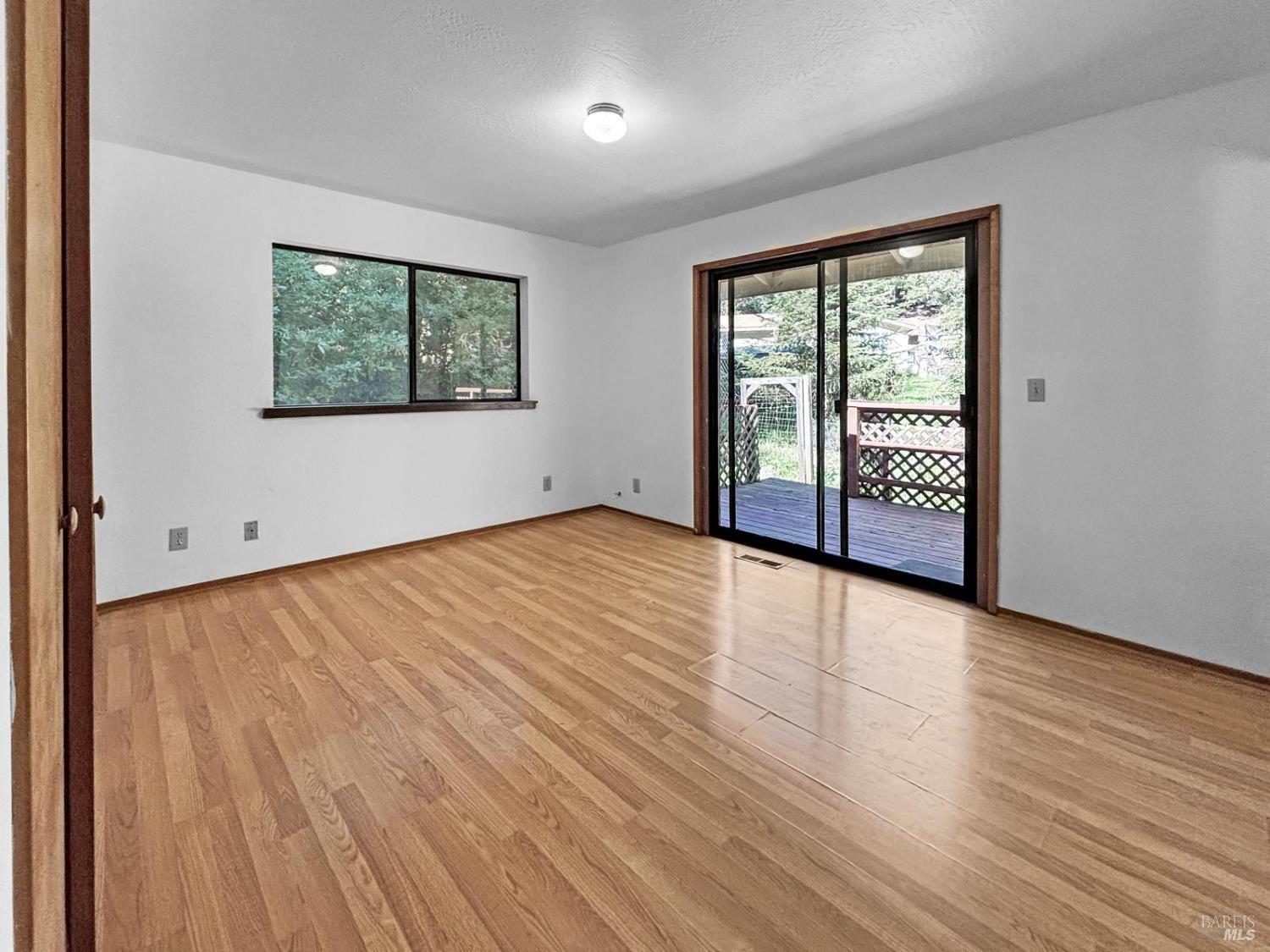 24048 Willow Lane Willits CA 95490