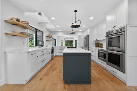 4715 Muirfield Court Santa Rosa CA 95405