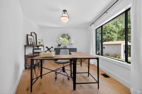 4715 Muirfield Court Santa Rosa CA 95405