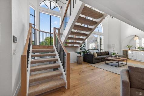 4715 Muirfield Court Santa Rosa CA 95405