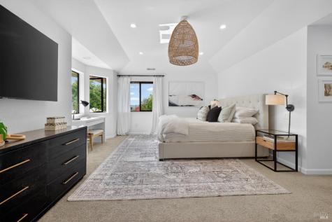 4715 Muirfield Court Santa Rosa CA 95405