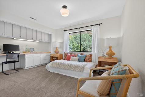 4715 Muirfield Court Santa Rosa CA 95405