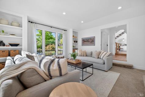 4715 Muirfield Court Santa Rosa CA 95405