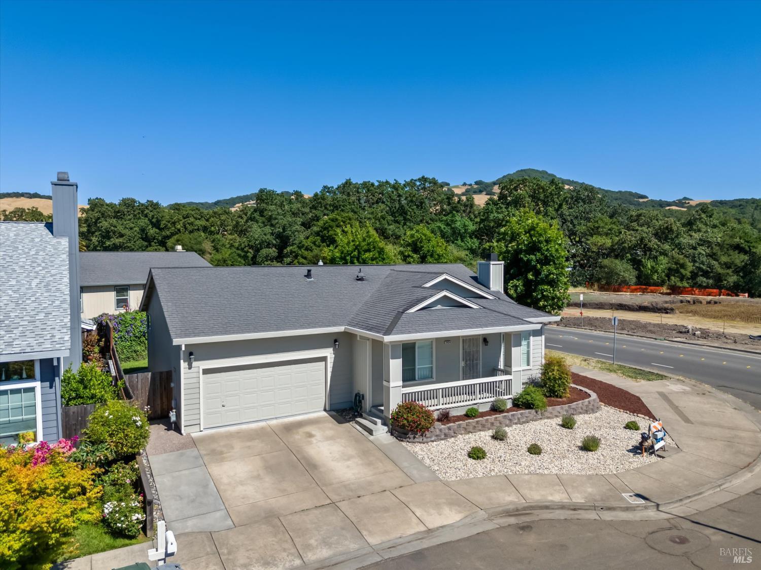 2424 Amethyst Way Santa Rosa CA 95404