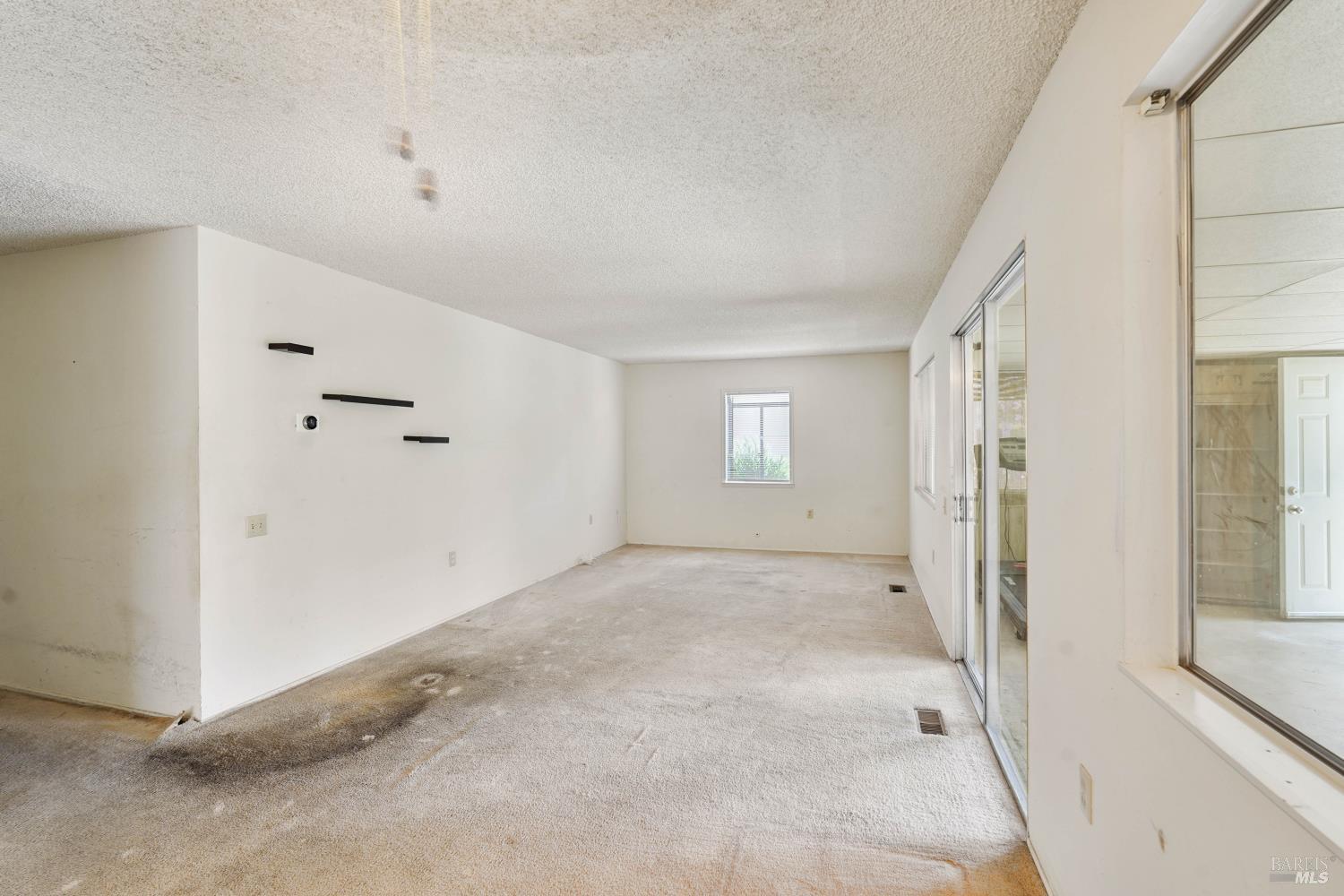 118 Rainier Circle Vacaville CA 95687