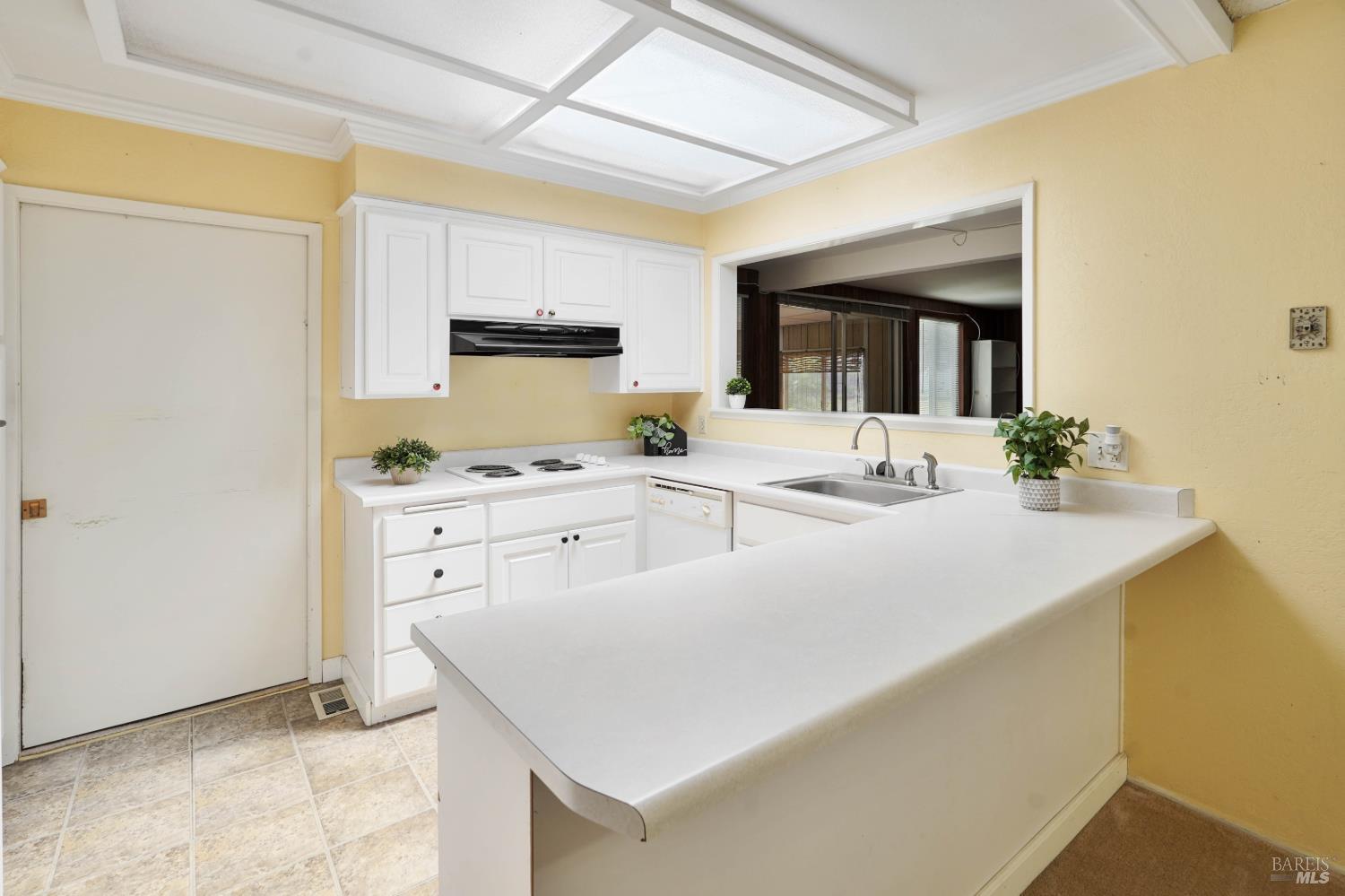 118 Rainier Circle Vacaville CA 95687