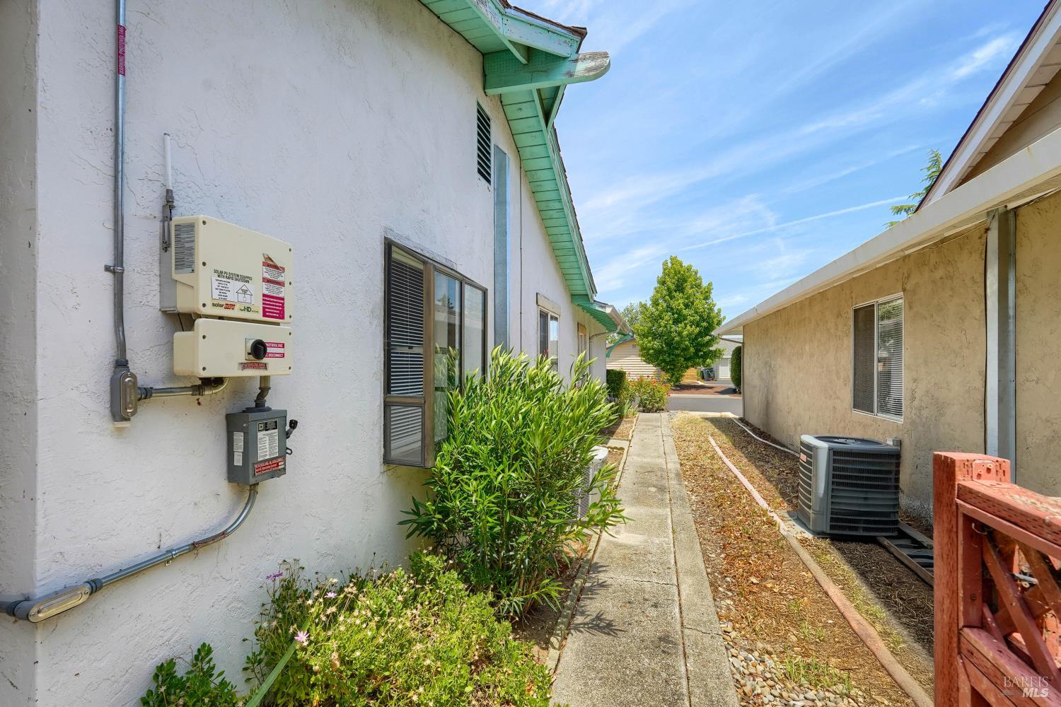 118 Rainier Circle Vacaville CA 95687