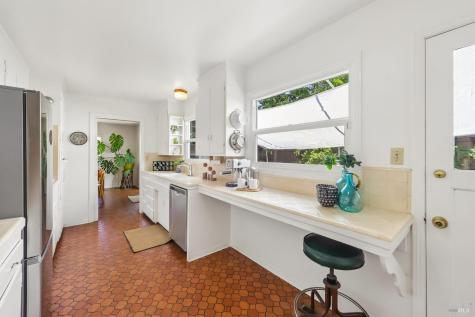 3542 Fir Drive Santa Rosa CA 95405