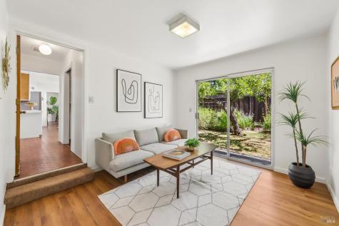 3542 Fir Drive Santa Rosa CA 95405