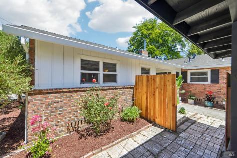 3542 Fir Drive Santa Rosa CA 95405