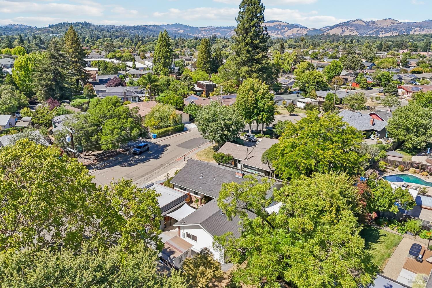 3542 Fir Drive Santa Rosa CA 95405