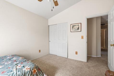 105 William Circle Cloverdale CA 95425