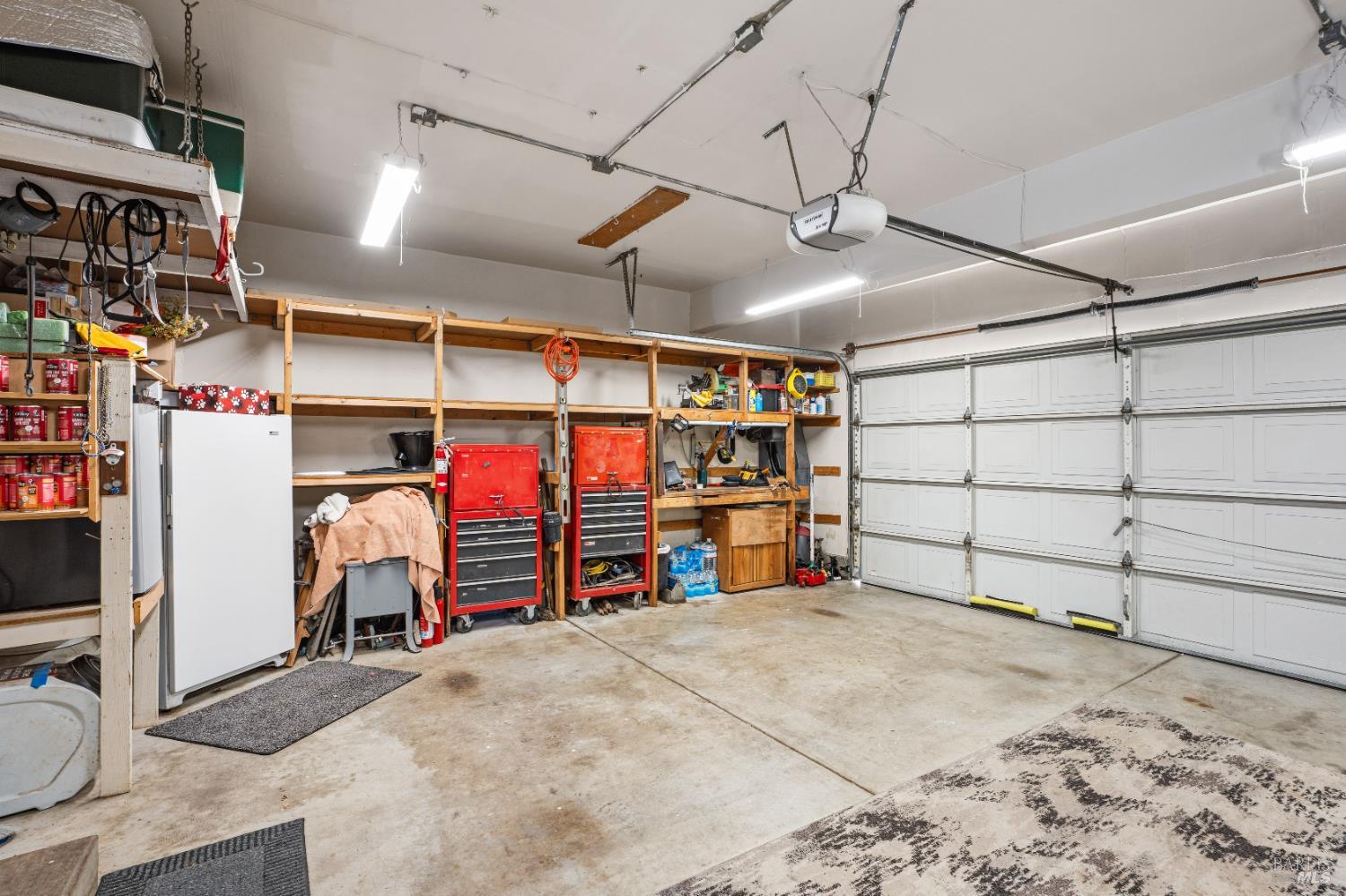 105 William Circle Cloverdale CA 95425