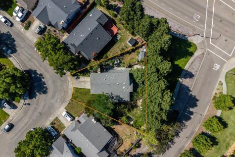 105 William Circle Cloverdale CA 95425