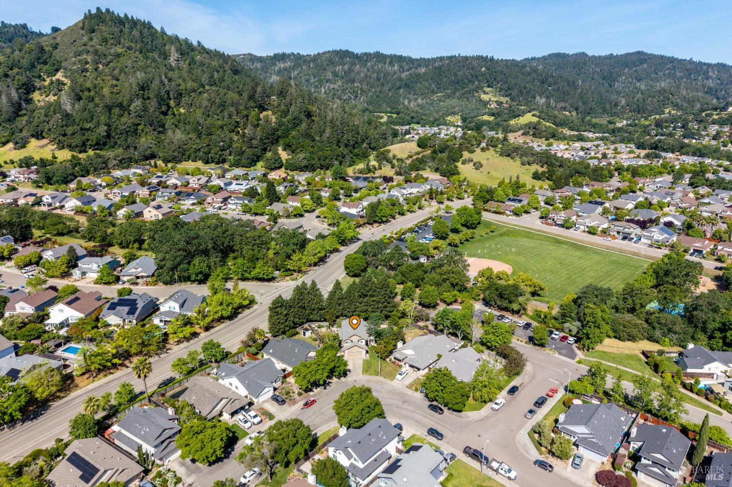 105 William Circle Cloverdale CA 95425