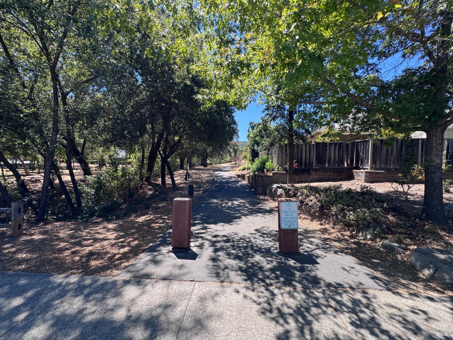105 William Circle Cloverdale CA 95425