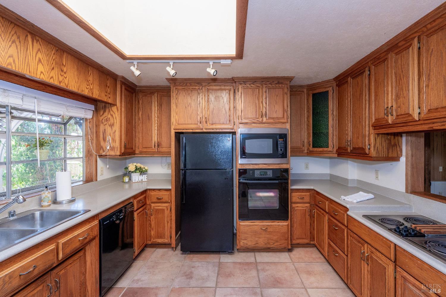 8490 Linden Avenue Cotati CA 94931