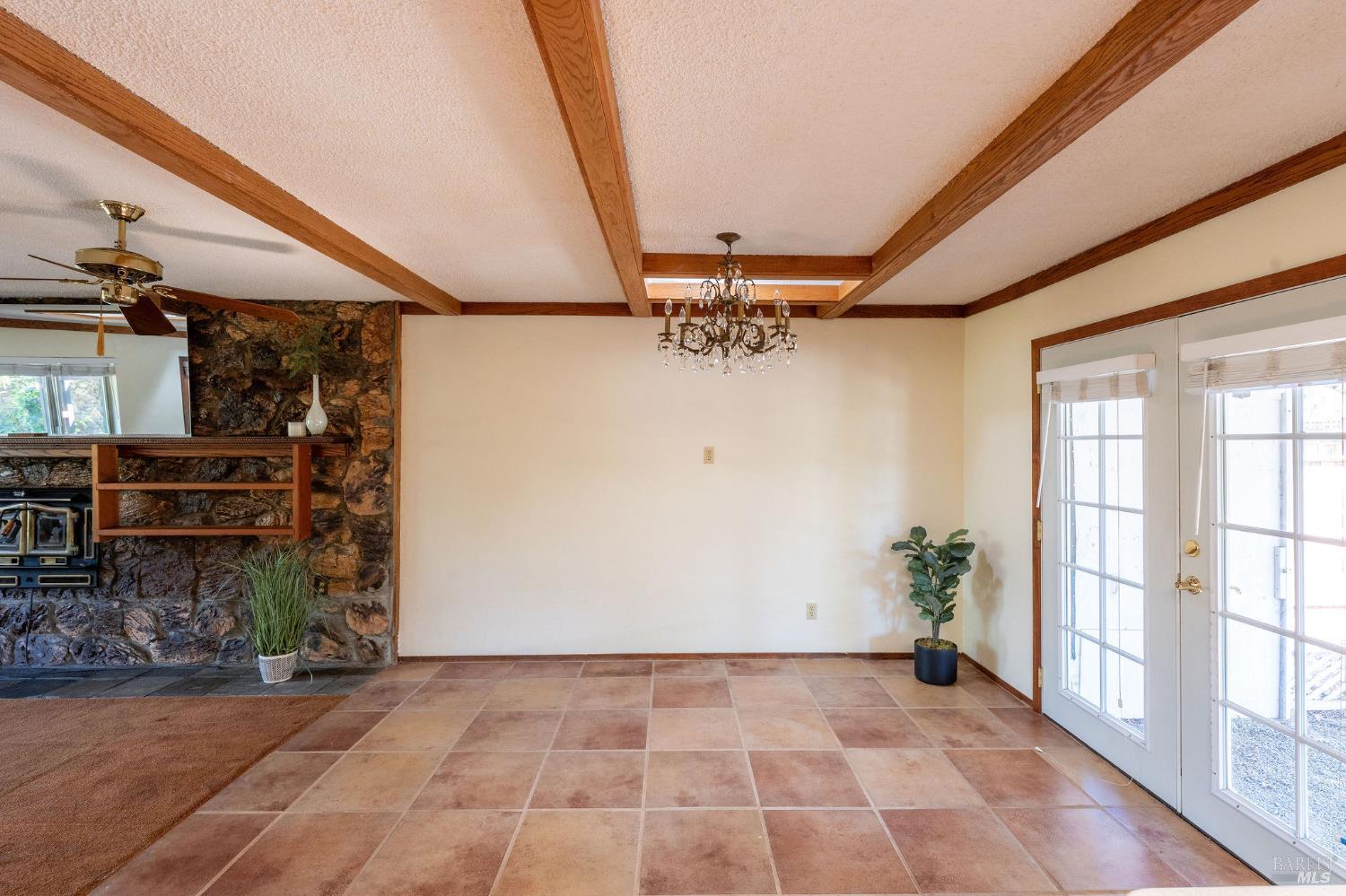 8490 Linden Avenue Cotati CA 94931