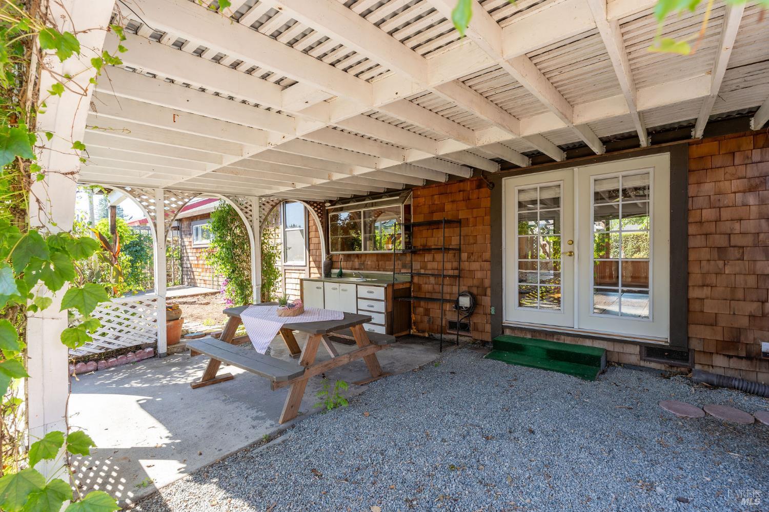 8490 Linden Avenue Cotati CA 94931