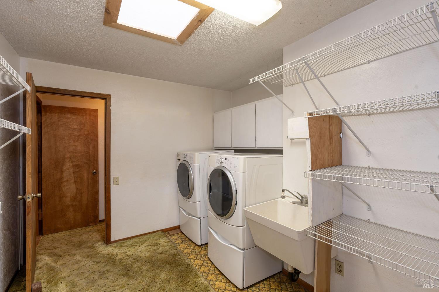 8490 Linden Avenue Cotati CA 94931