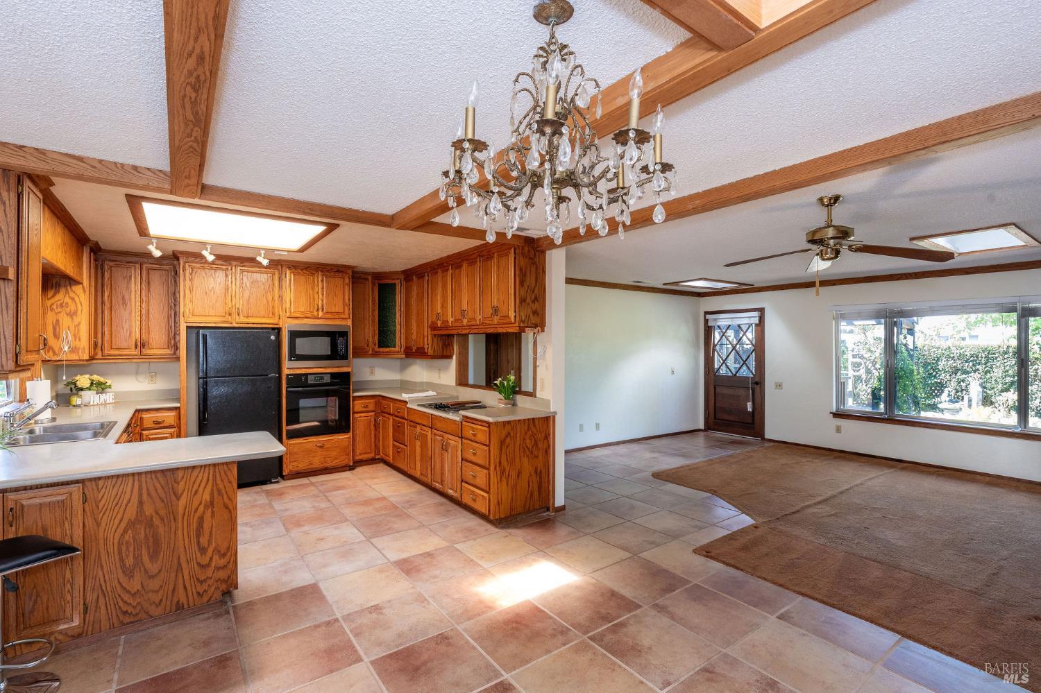 8490 Linden Avenue Cotati CA 94931