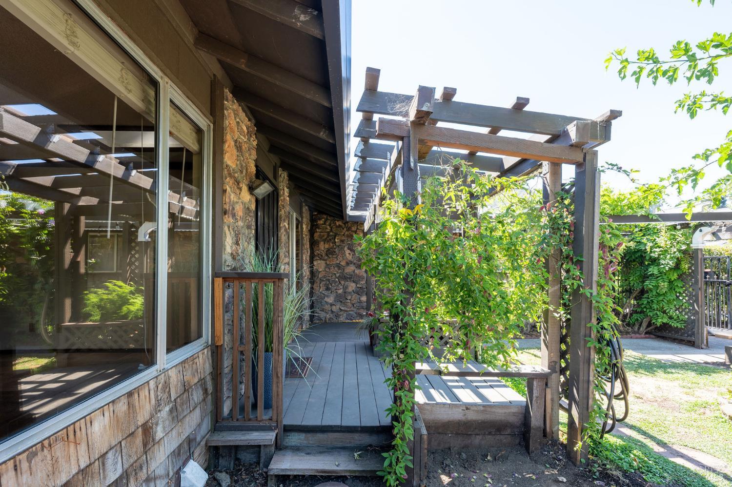 8490 Linden Avenue Cotati CA 94931