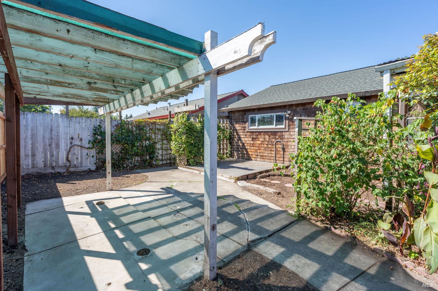 8490 Linden Avenue Cotati CA 94931