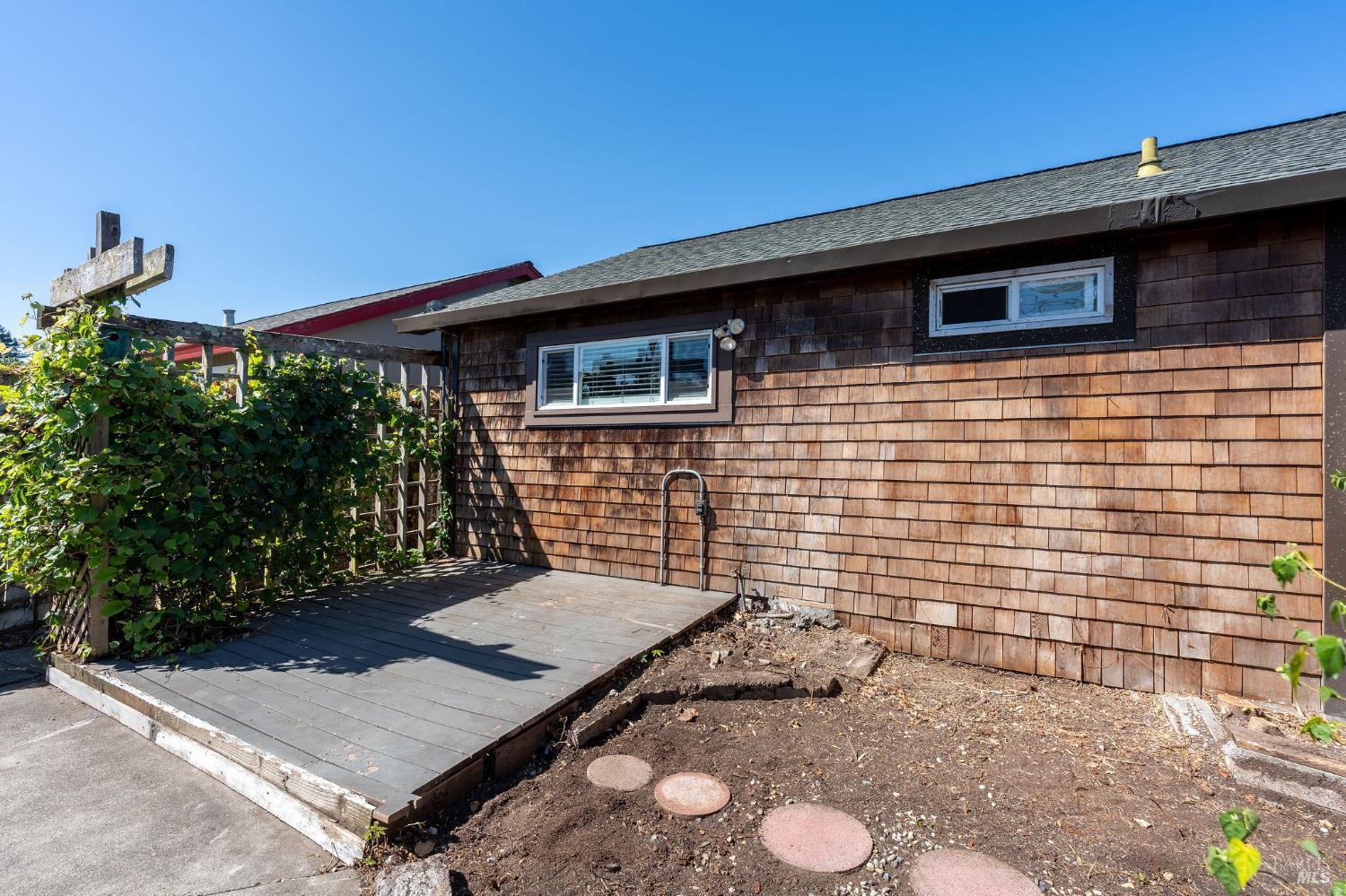 8490 Linden Avenue Cotati CA 94931