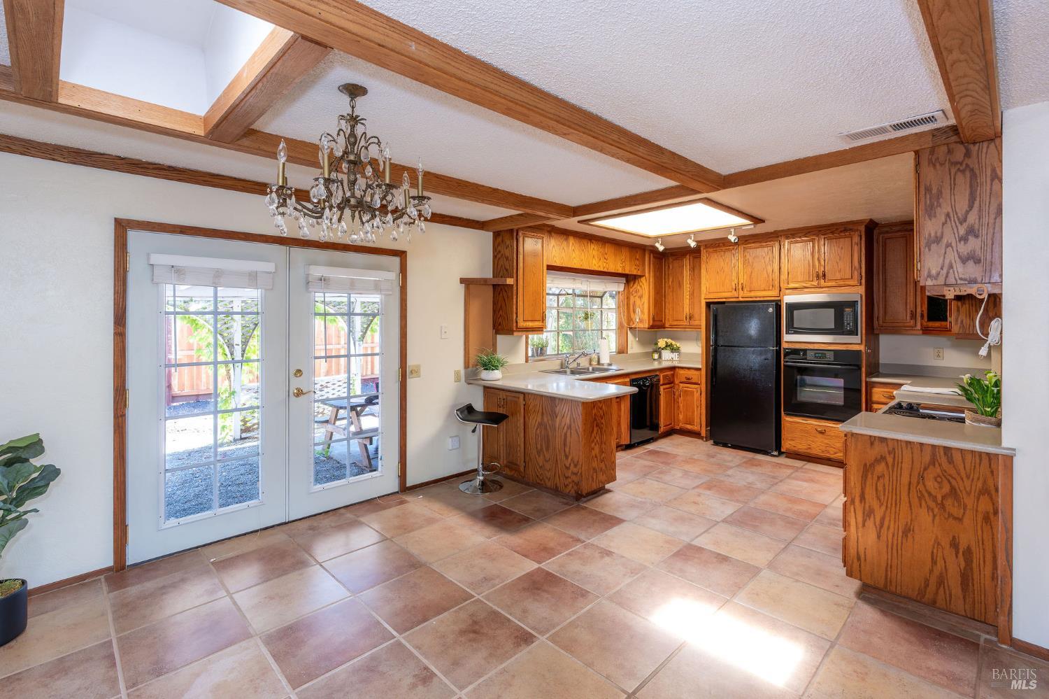 8490 Linden Avenue Cotati CA 94931