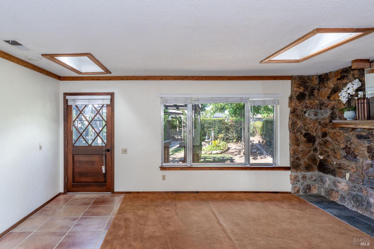 8490 Linden Avenue Cotati CA 94931
