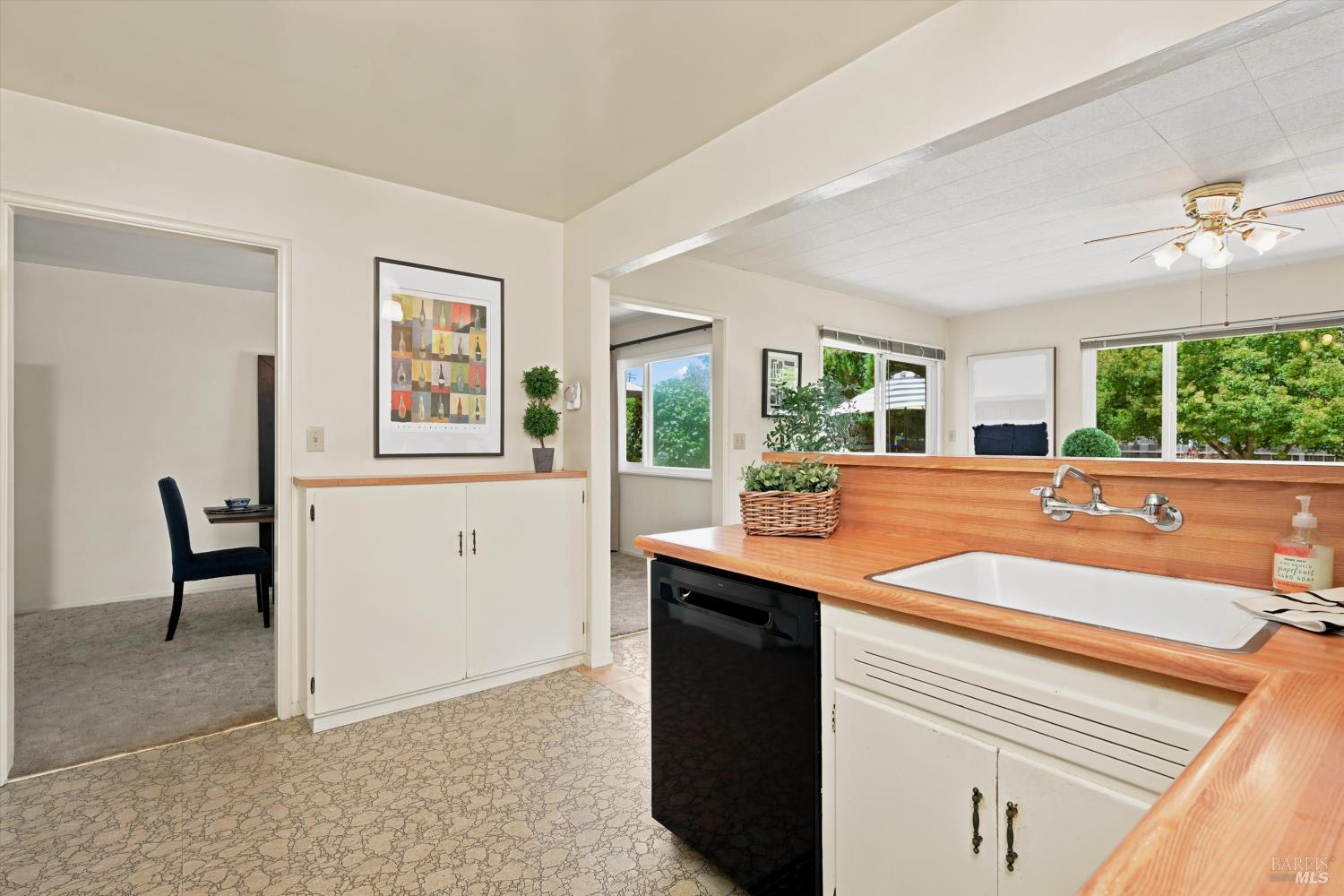 1722 Sierra Avenue Napa CA 94558