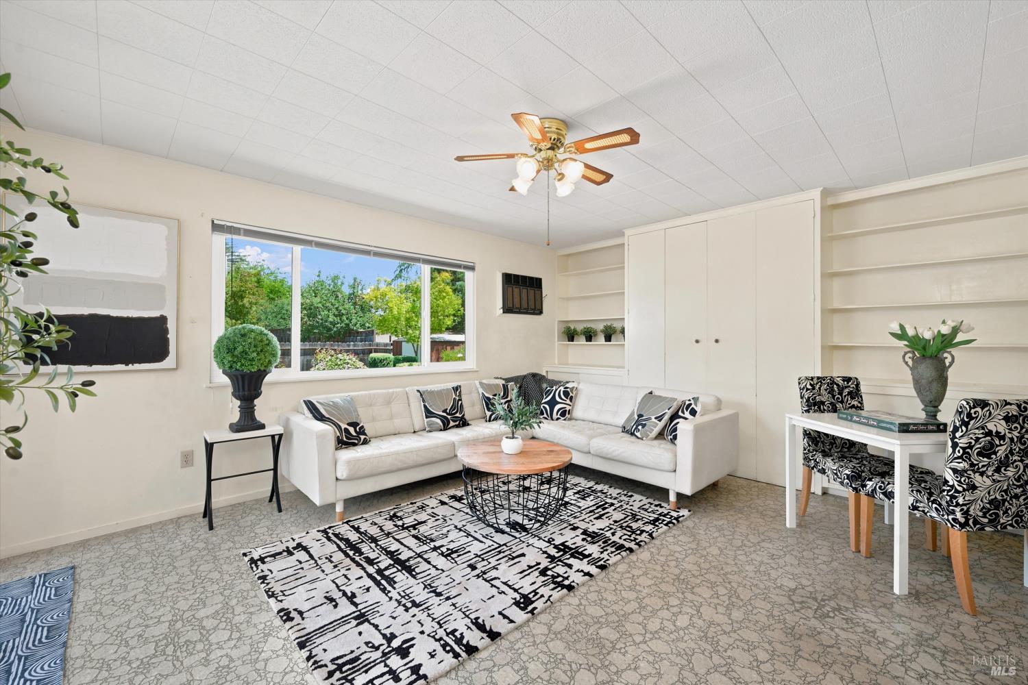 1722 Sierra Avenue Napa CA 94558