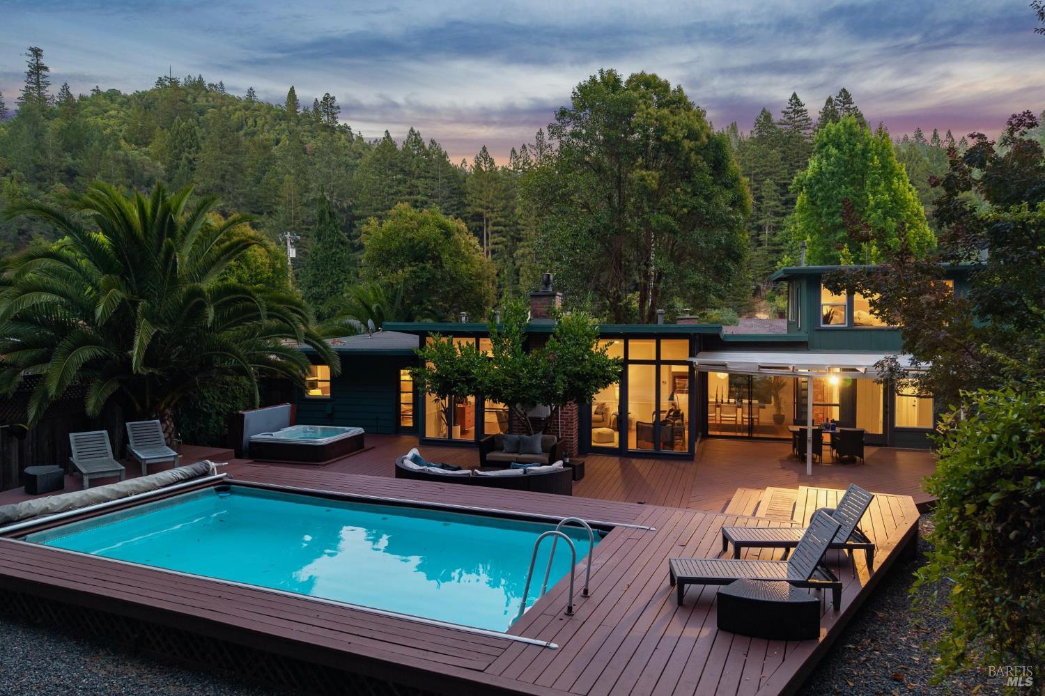 16100 Brookdale Drive Guerneville CA 95446
