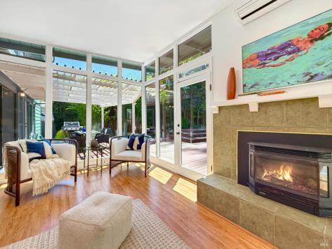 16100 Brookdale Drive Guerneville CA 95446