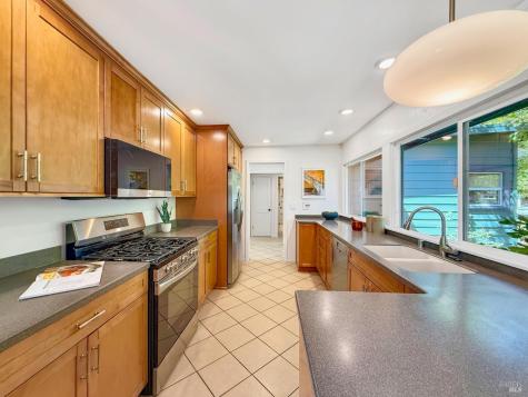 16100 Brookdale Drive Guerneville CA 95446