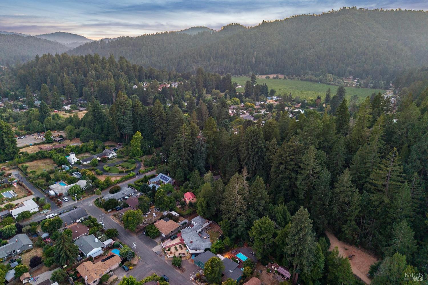 16100 Brookdale Drive Guerneville CA 95446