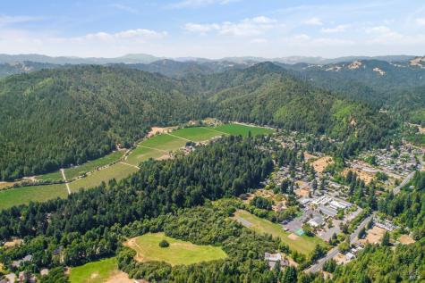 16100 Brookdale Drive Guerneville CA 95446