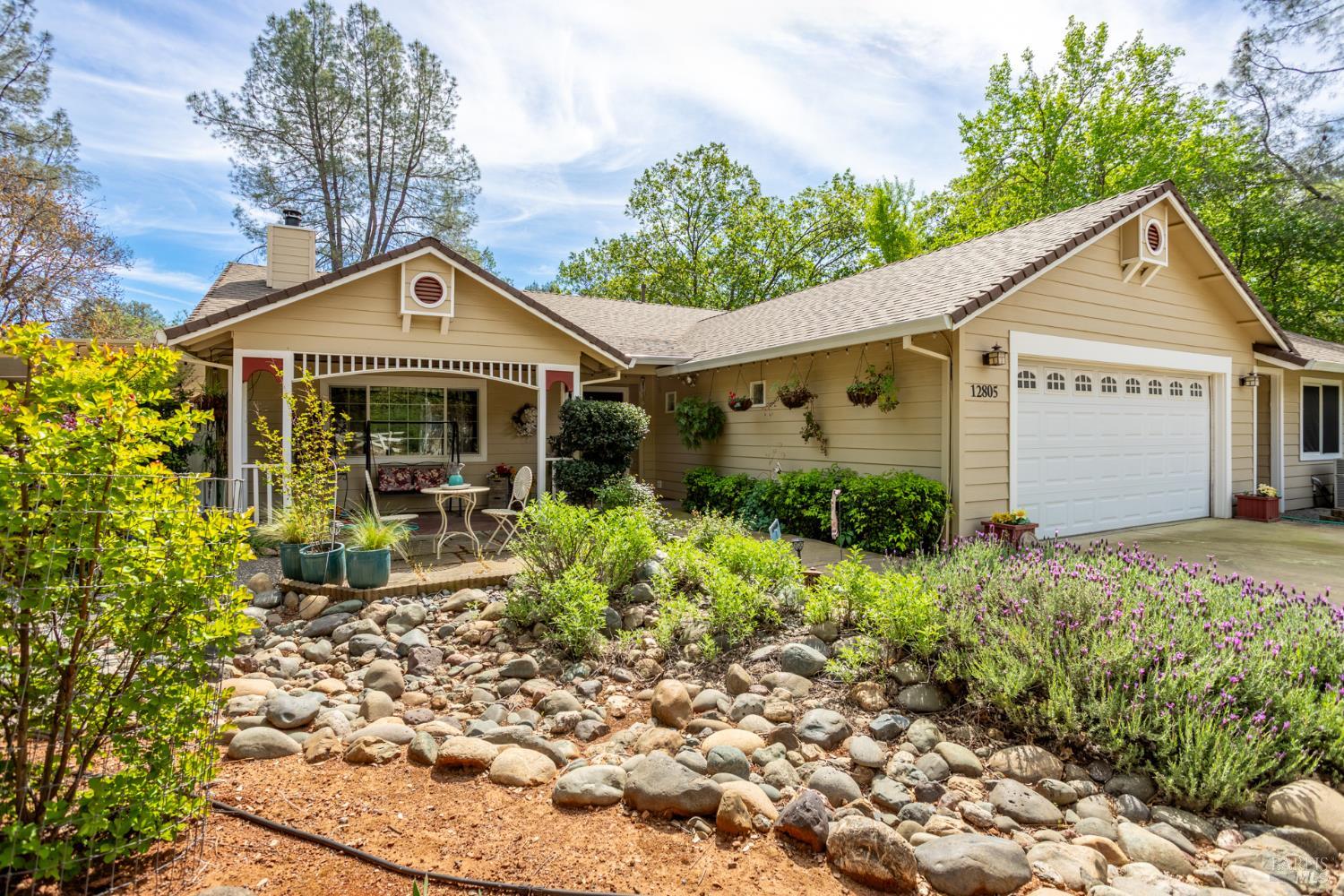 12805 Melonbank Drive Redding CA 96003