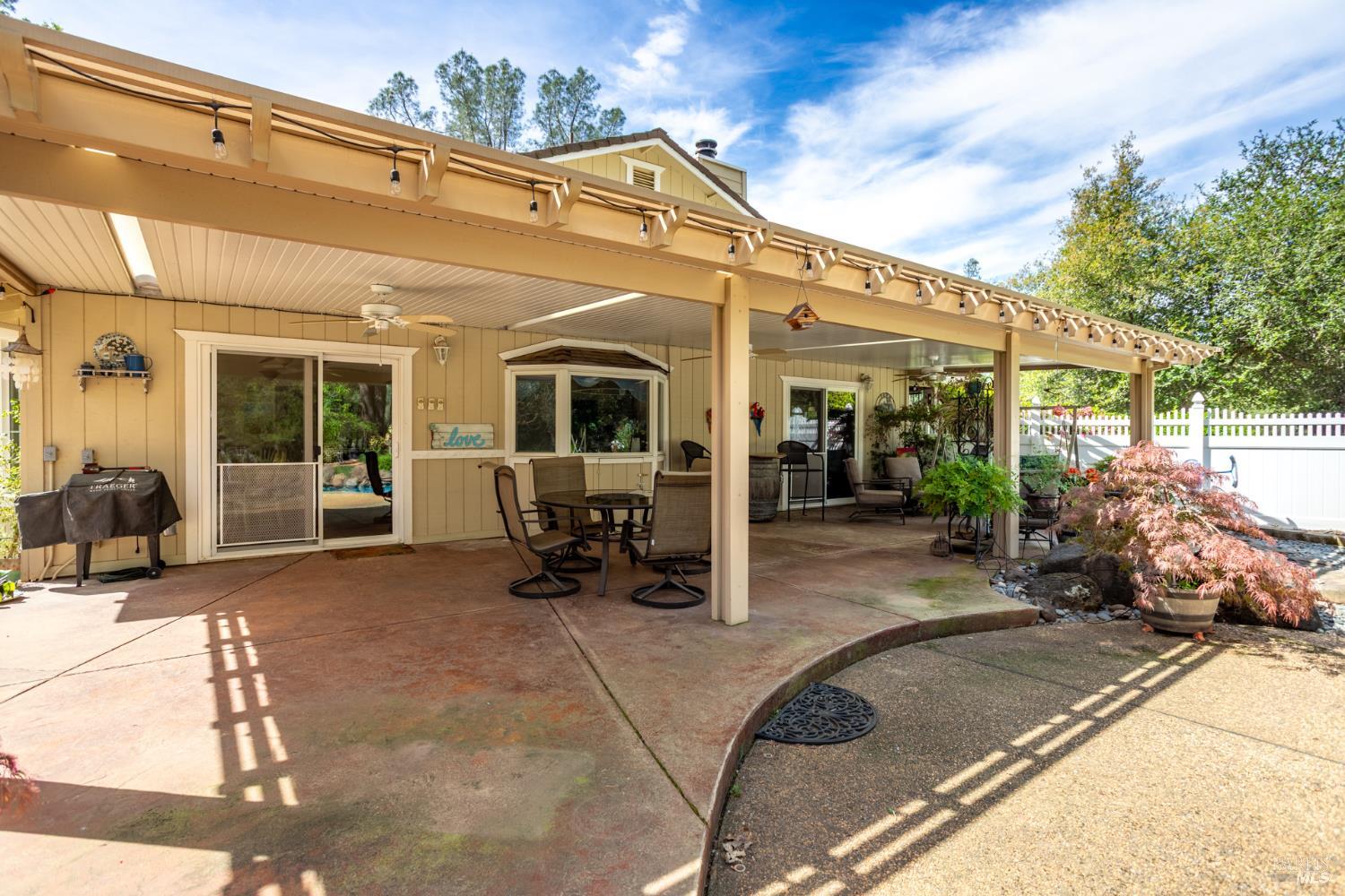 12805 Melonbank Drive Redding CA 96003