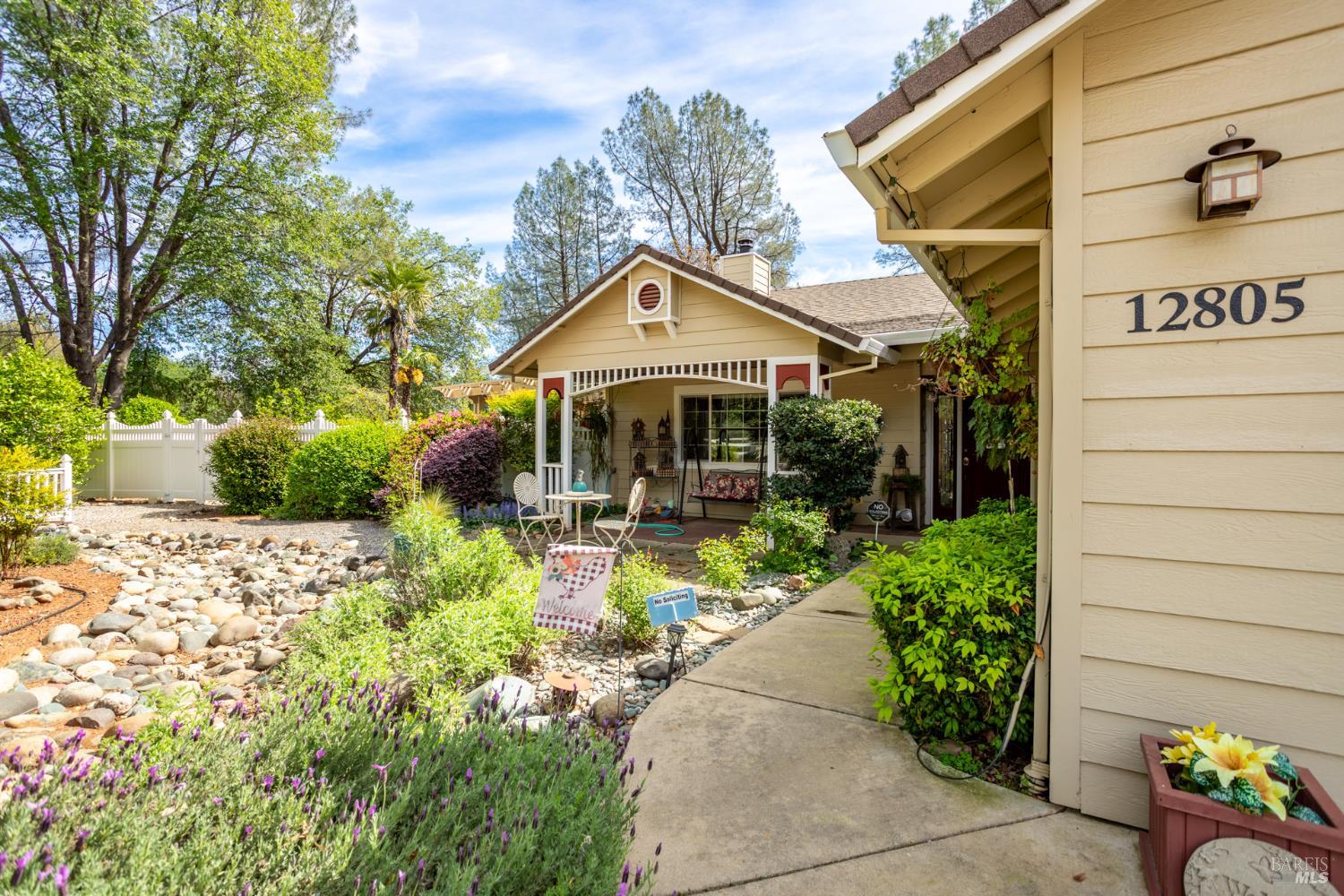 12805 Melonbank Drive Redding CA 96003