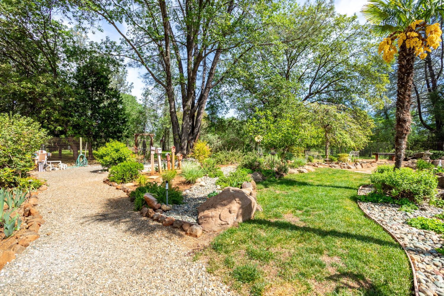 12805 Melonbank Drive Redding CA 96003
