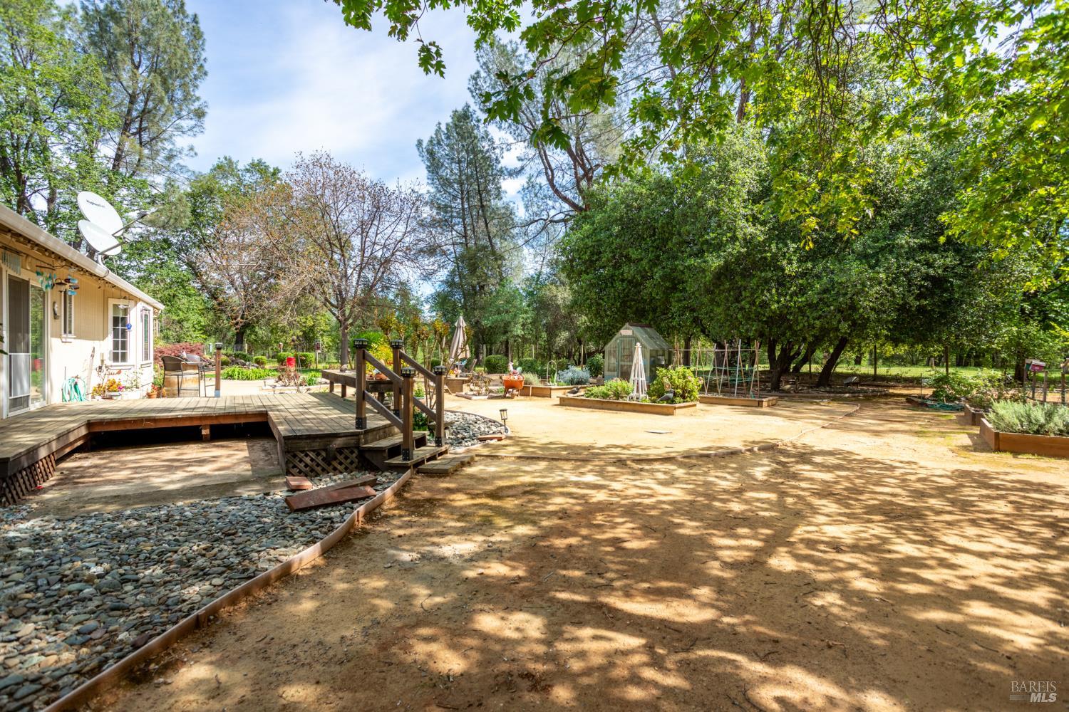 12805 Melonbank Drive Redding CA 96003