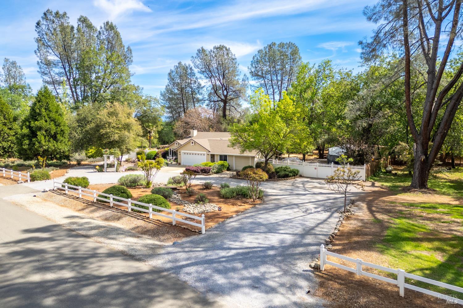 12805 Melonbank Drive Redding CA 96003
