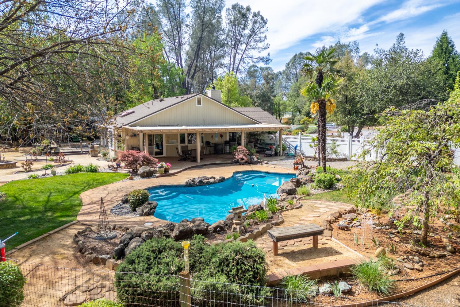 12805 Melonbank Drive Redding CA 96003