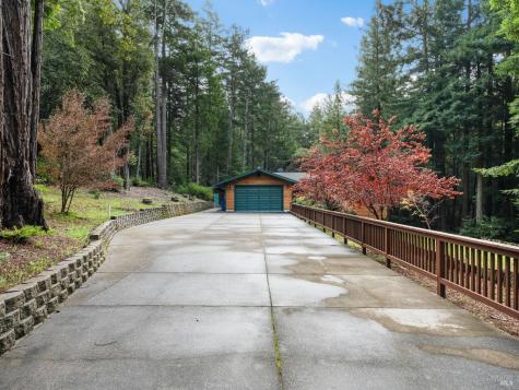 22116 Koftinow Drive Jenner CA 95321