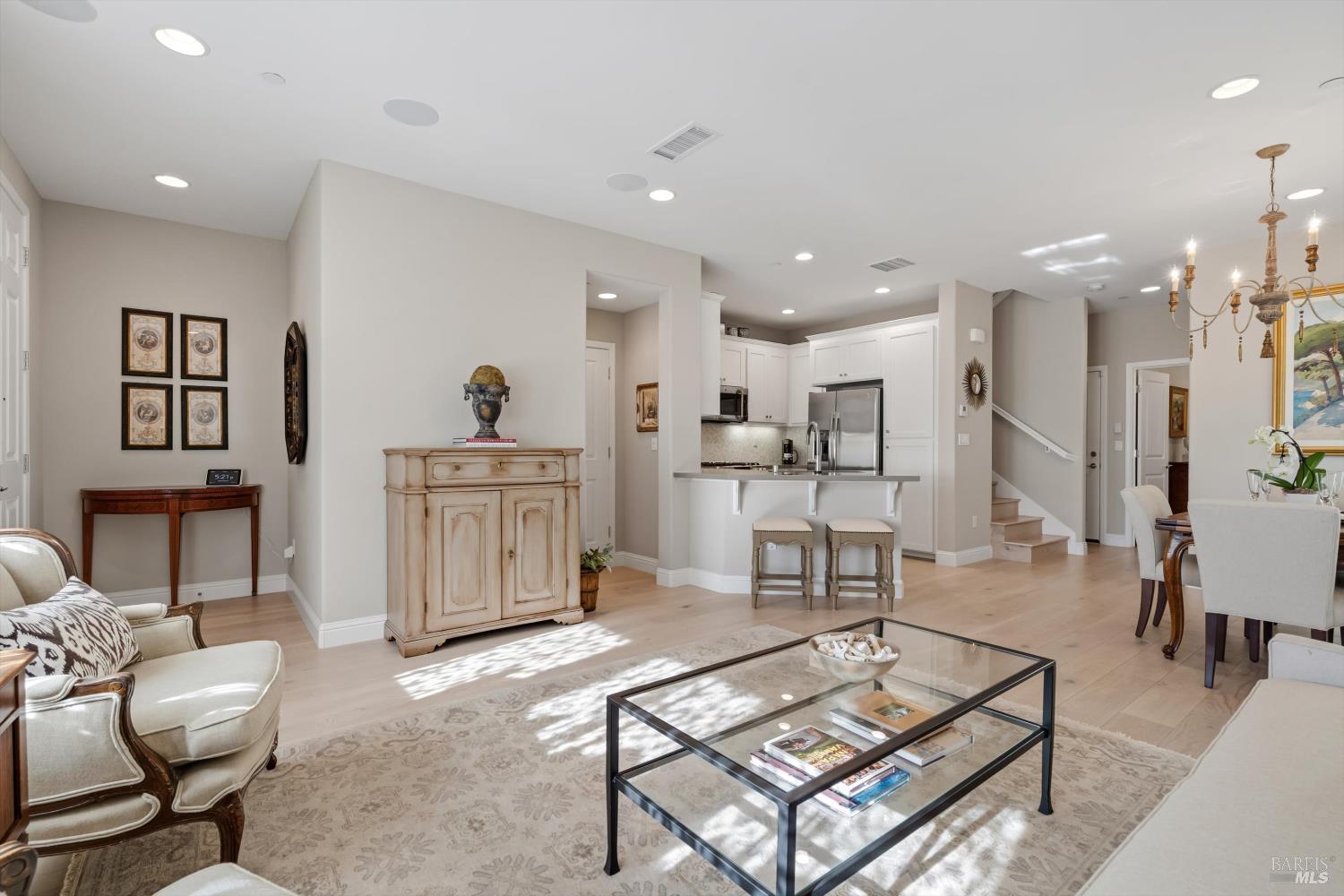 114 Lavender Circle Healdsburg CA 95448