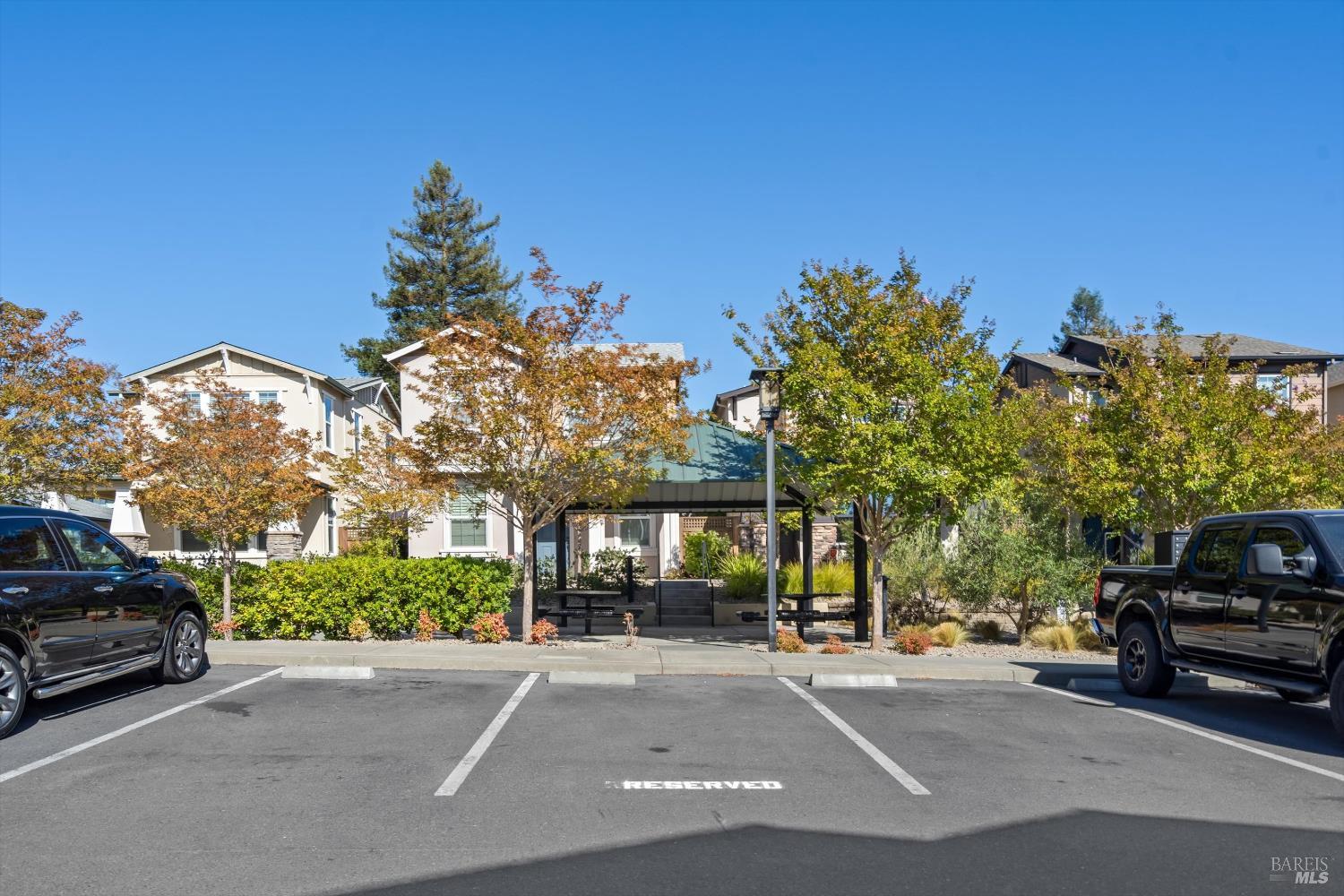 114 Lavender Circle Healdsburg CA 95448