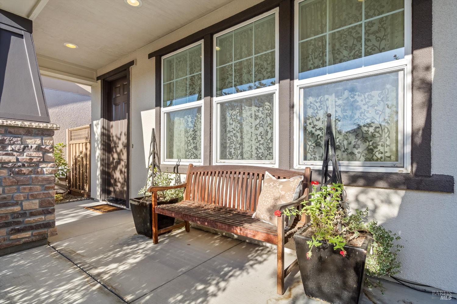 114 Lavender Circle Healdsburg CA 95448