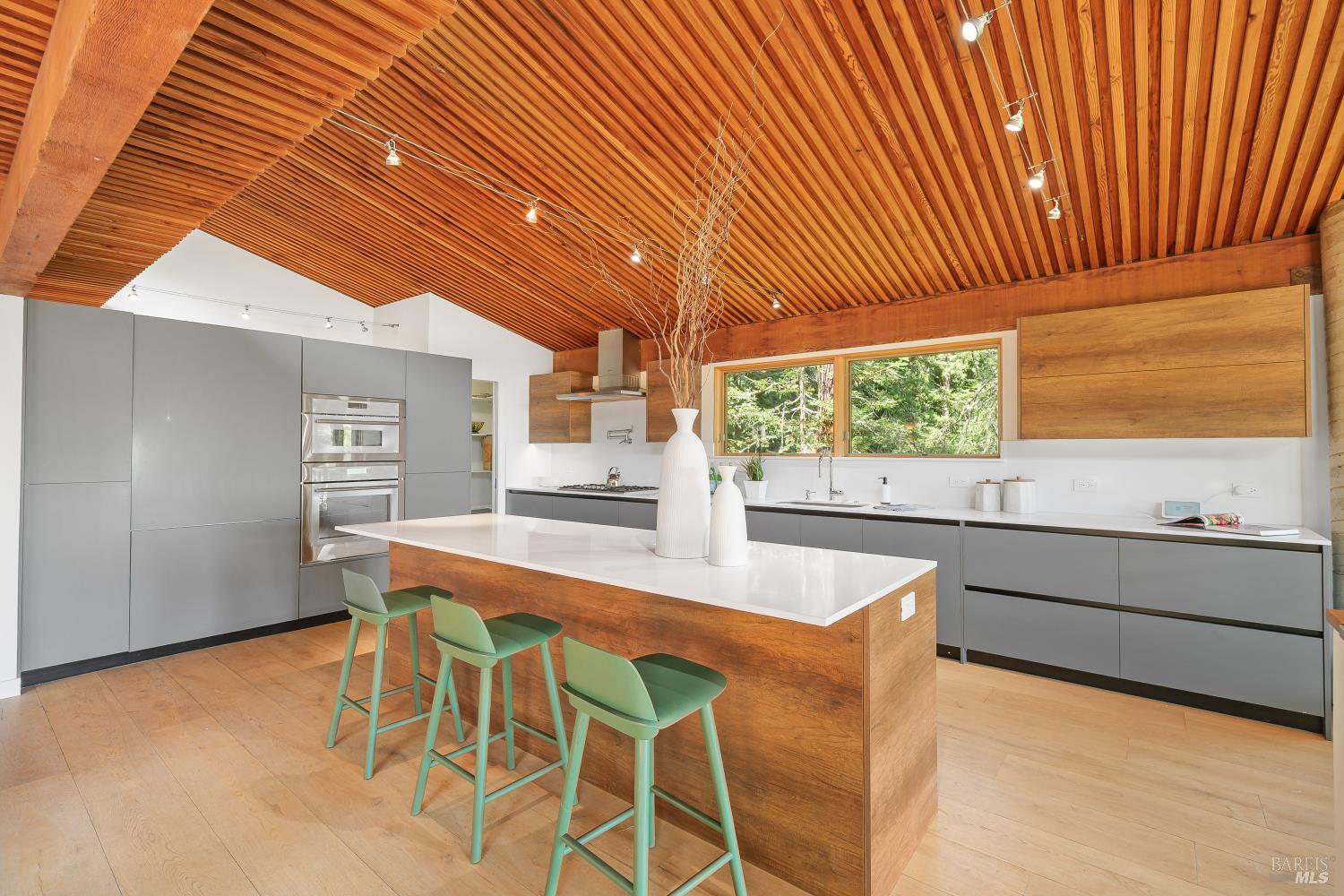 655 Edgewood Avenue Mill Valley CA 94941