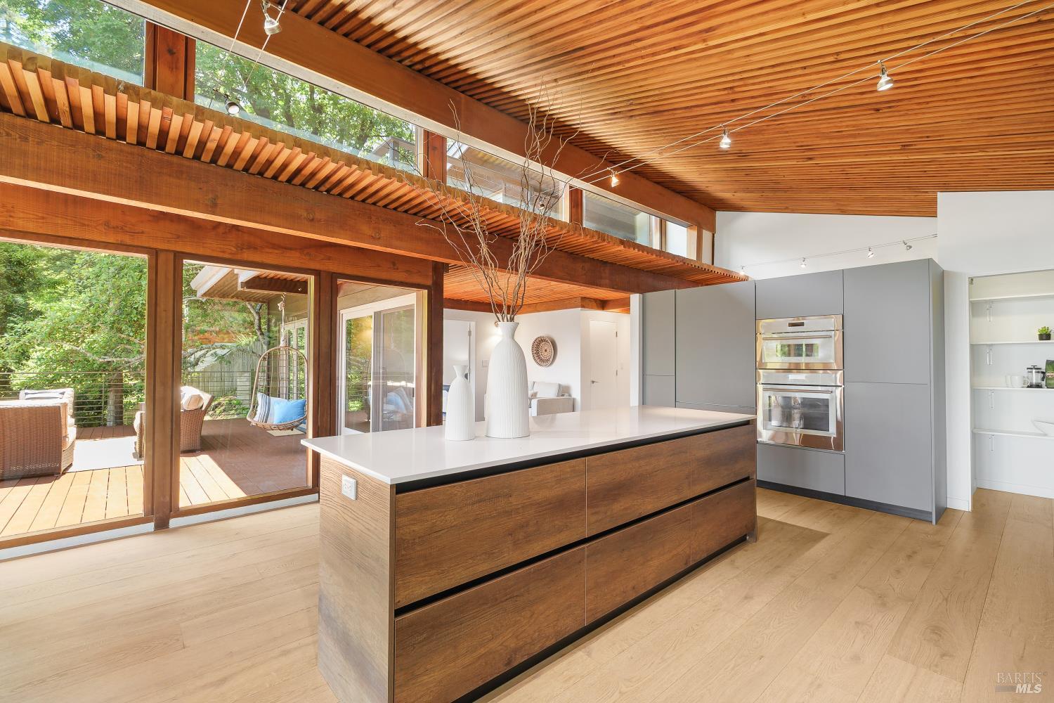 655 Edgewood Avenue Mill Valley CA 94941